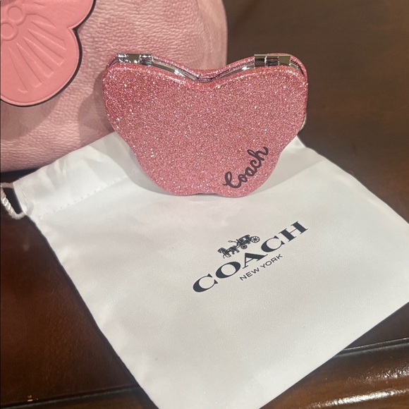 Pink powder Rowan bucket bag - Picture 3 of 7